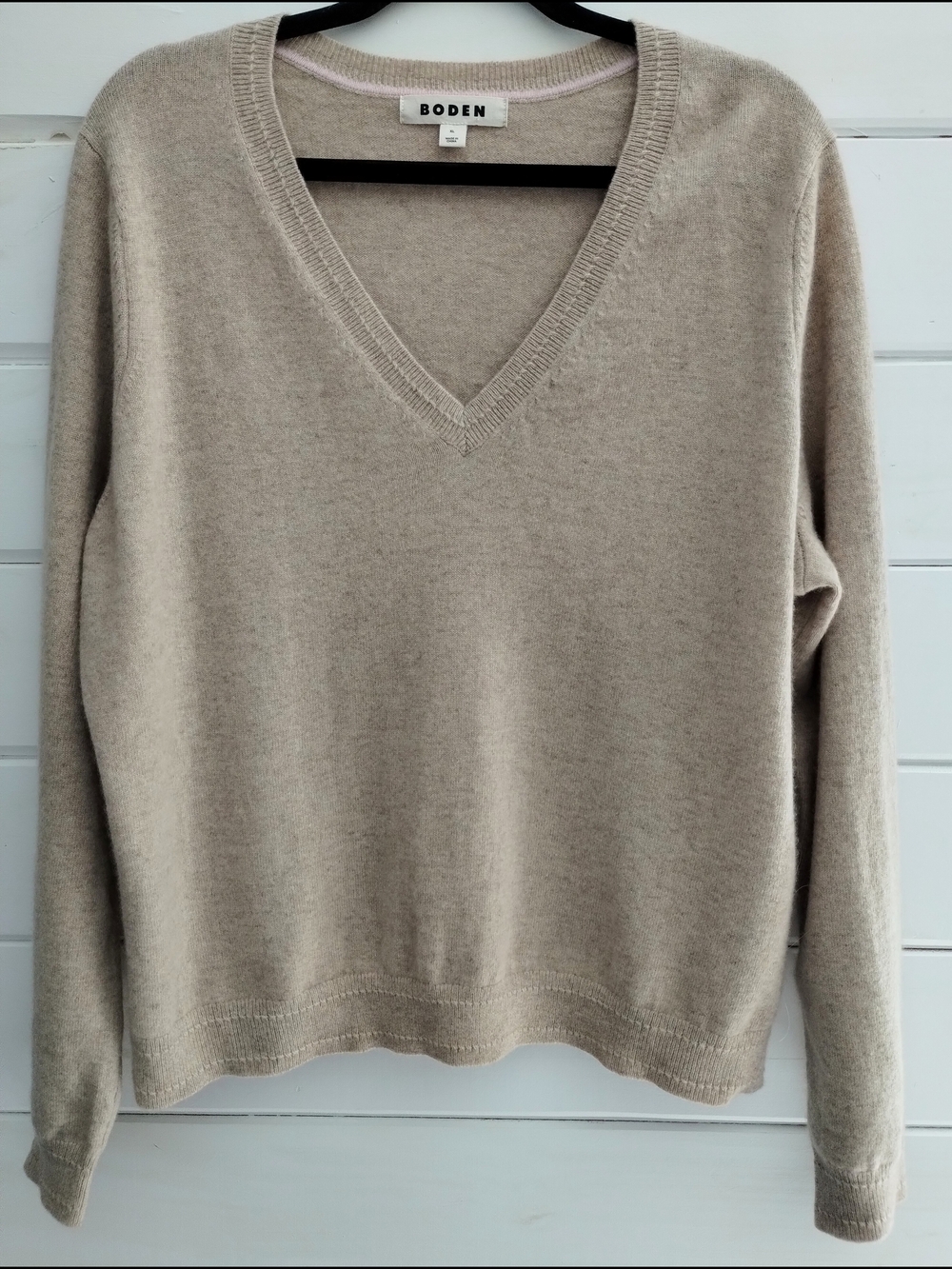 Boden Eva 100% Cashmere V-Neck Sweater Chinchilla Melange XL - Picture 2 of 8